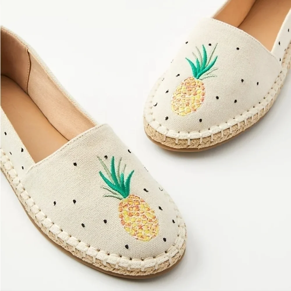 NEW! LOFT Pineapple Embroidered Espadrille Flats Flaxen Beige 6.5.